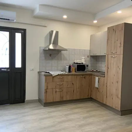 Nuovissimo Indipendente Al Centro !! * Catane